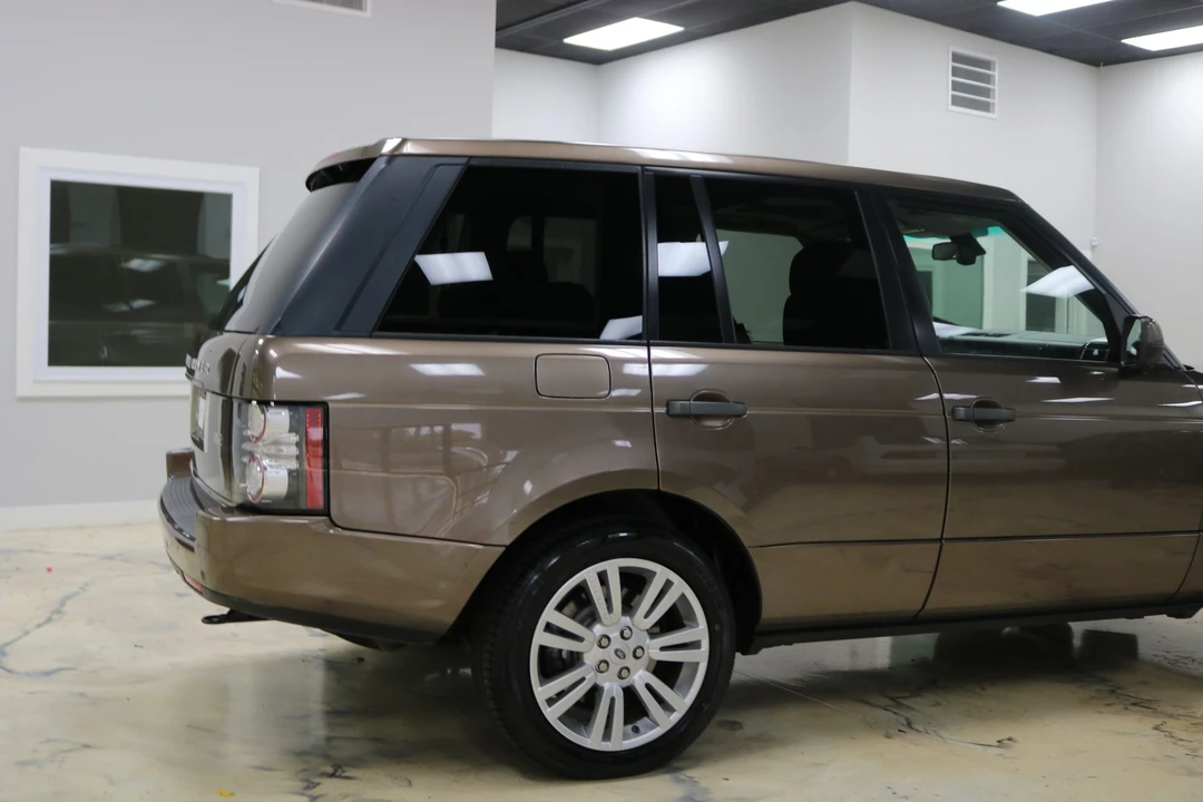 2011 Land Rover Range Rover L322 - Image 19 of 31