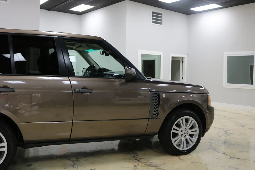 2011 Land Rover Range Rover L322 - Image 22 of 31