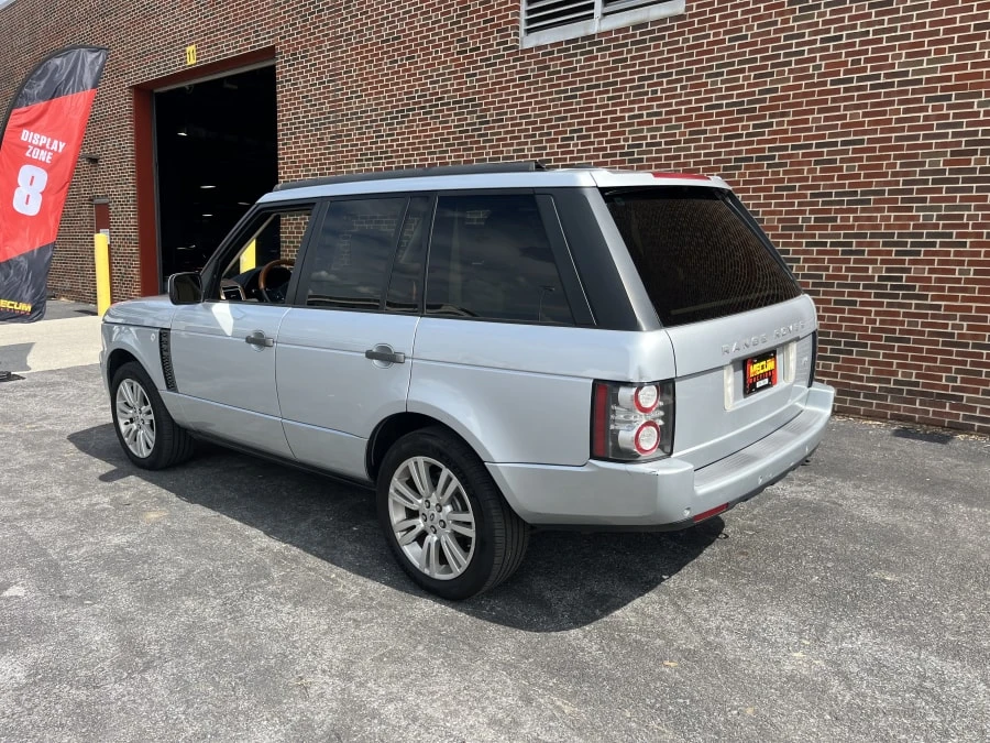 2011 Land Rover Range Rover L322 - Image 3 of 8