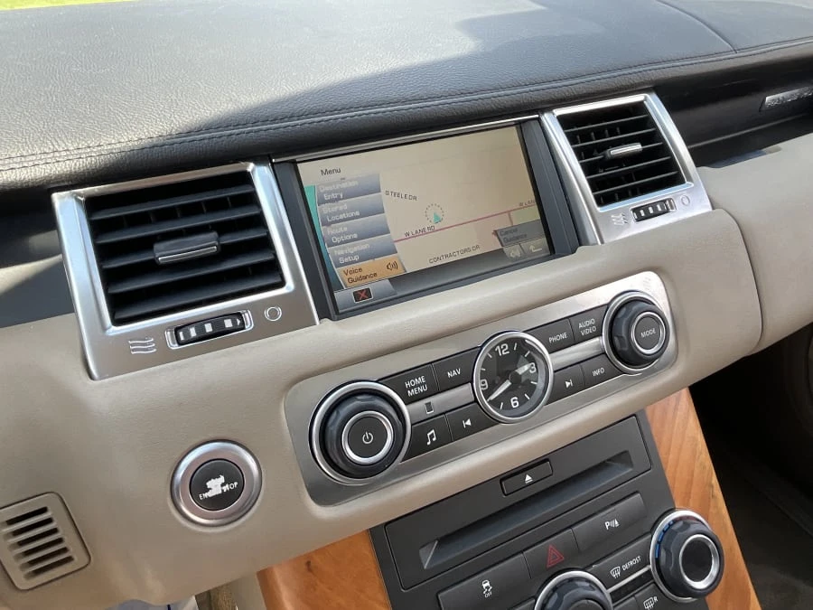 2011 Land Rover Range Rover L322 - Image 10 of 12
