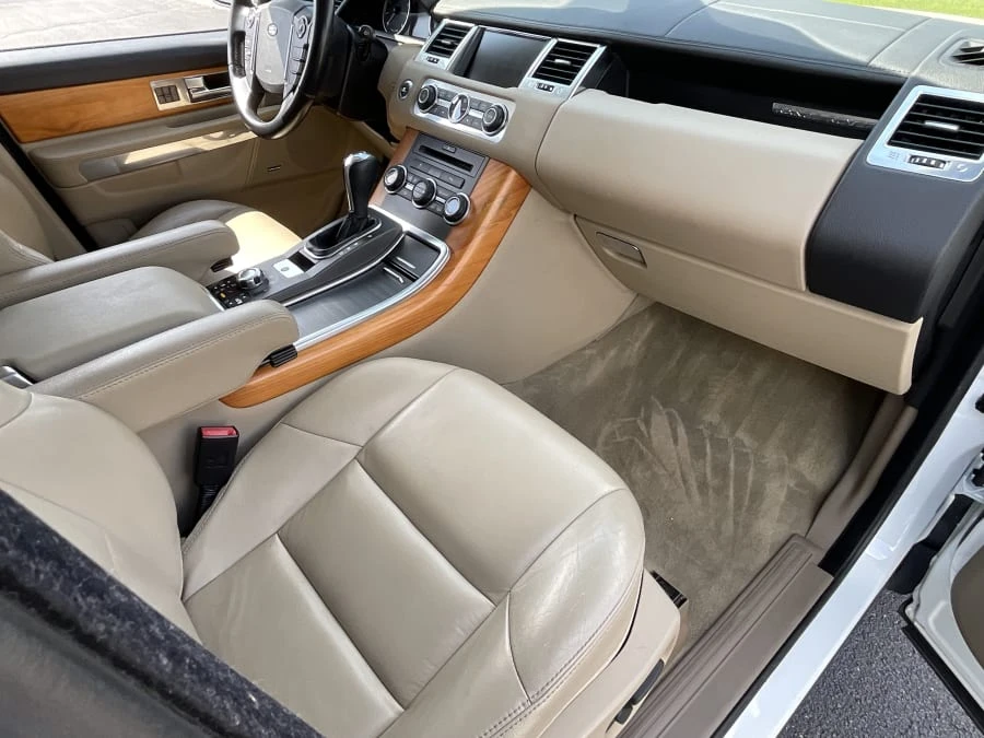 2011 Land Rover Range Rover L322 - Image 9 of 12