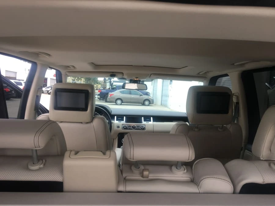 2011 Land Rover Range Rover L322 - Image 6 of 12