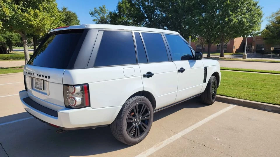 2011 Land Rover Range Rover L322 - Image 3 of 6