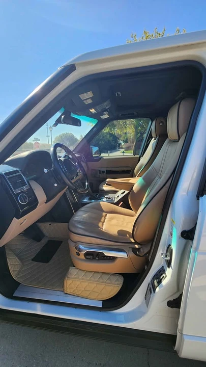2011 Land Rover Range Rover L322 - Image 5 of 6