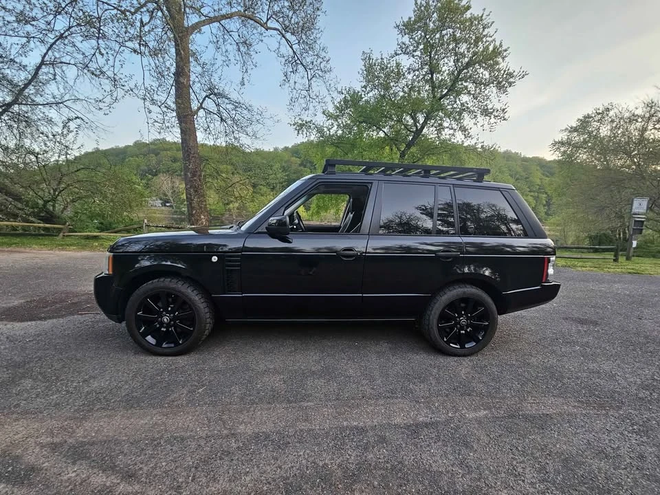 2011 Land Rover Range Rover L322 - Image 2 of 14