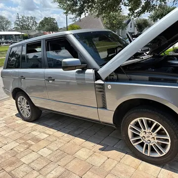2011 Land Rover Range Rover HSE Sport Utility 4D