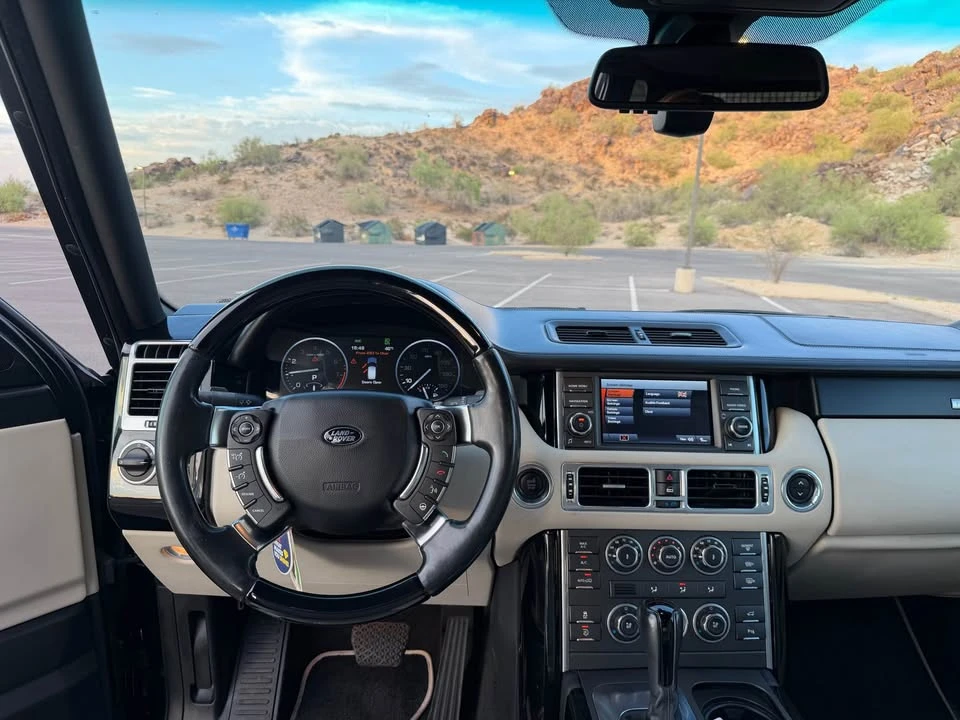 2011 Land Rover Range Rover L322 - Image 14 of 18