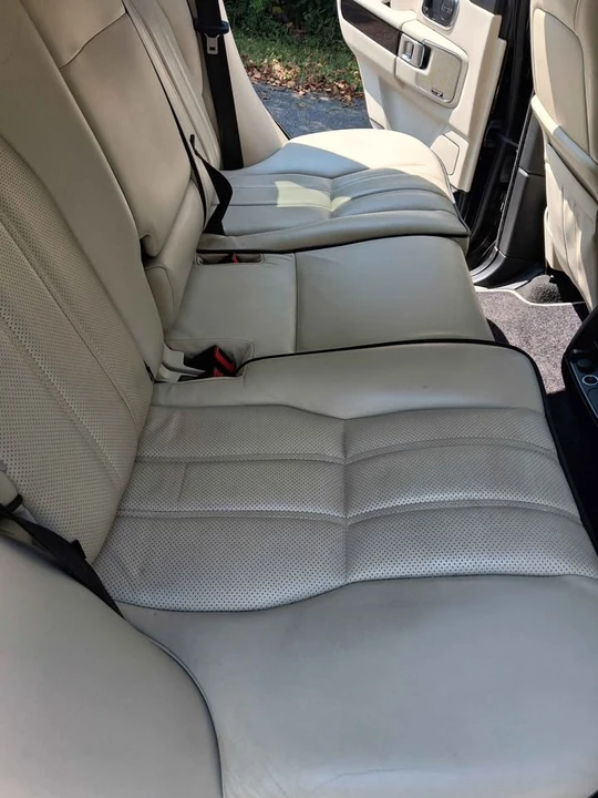 2011 Land Rover Range Rover L322 - Image 14 of 20