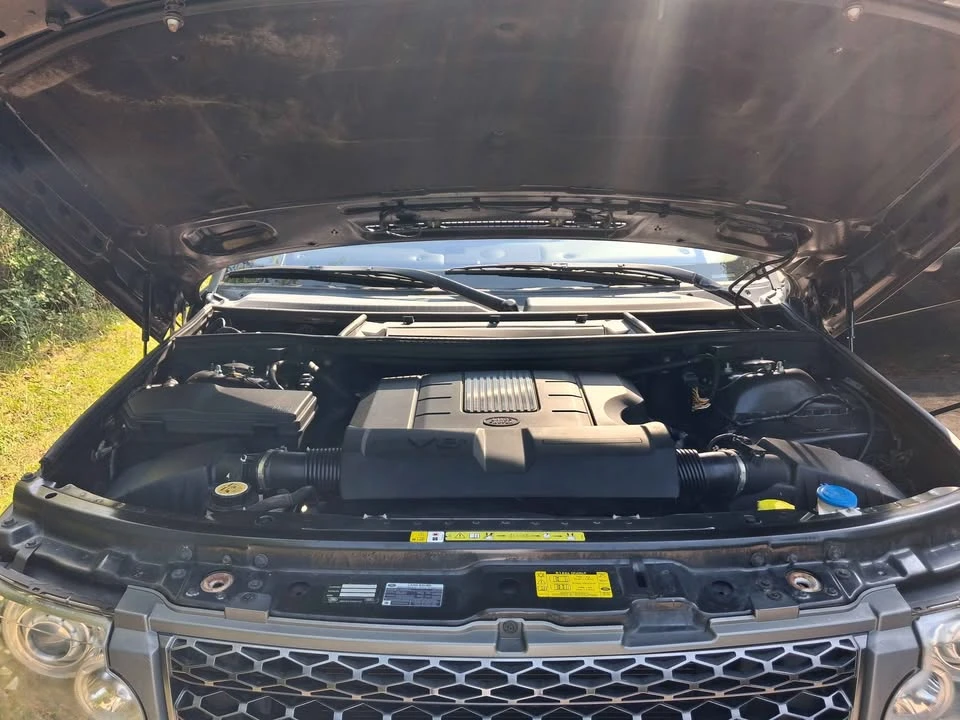 2011 Land Rover Range Rover L322 - Image 18 of 20