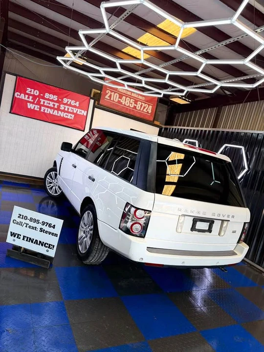 2011 Land Rover Range Rover L322 - Image 3 of 9