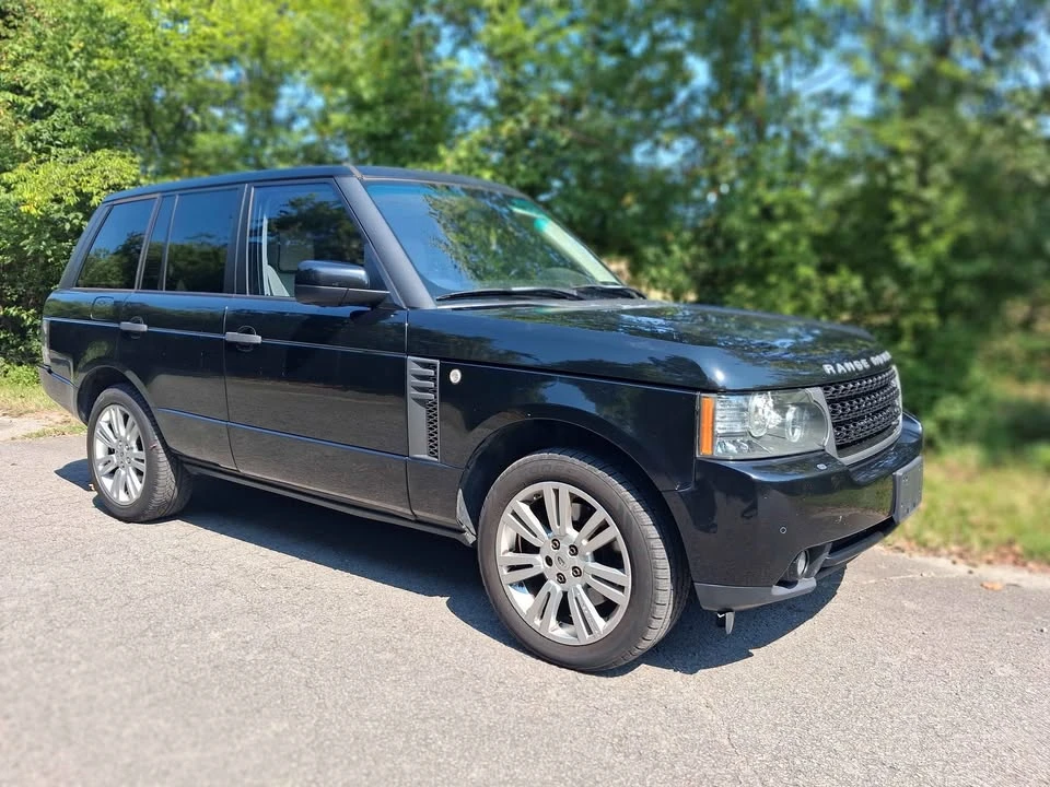 2011 Land Rover Range Rover L322 - Image 5 of 20