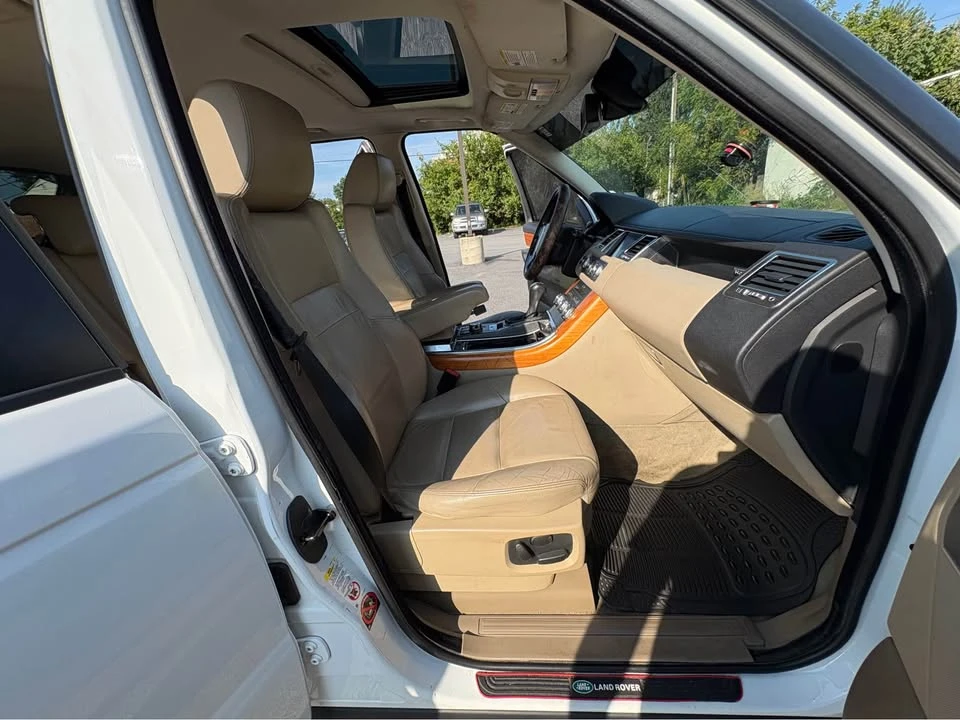 2011 Land Rover Range Rover L322 - Image 9 of 11