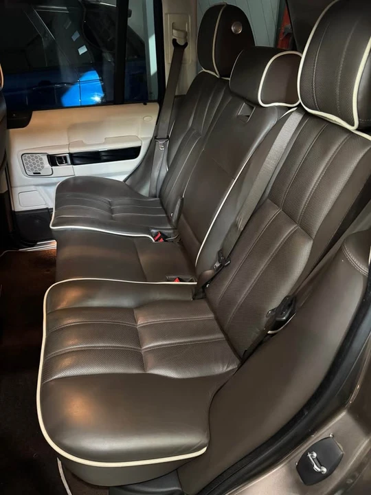 2011 Land Rover Range Rover L322 - Image 4 of 19