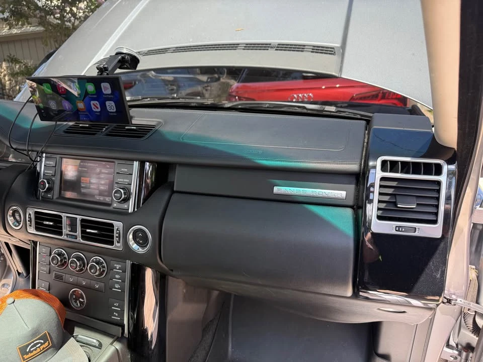 2011 Land Rover Range Rover L322 - Image 4 of 17