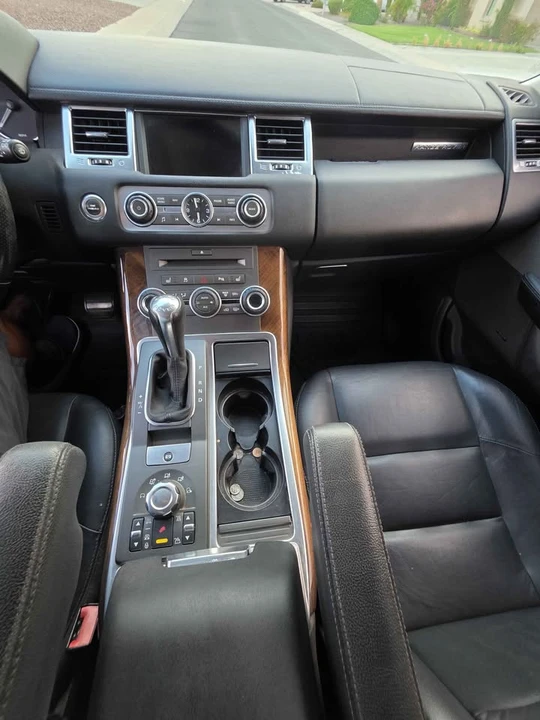 2011 Land Rover Range Rover L322 - Image 3 of 19