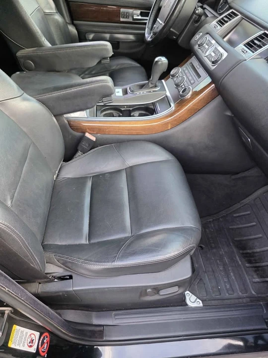2011 Land Rover Range Rover L322 - Image 10 of 19