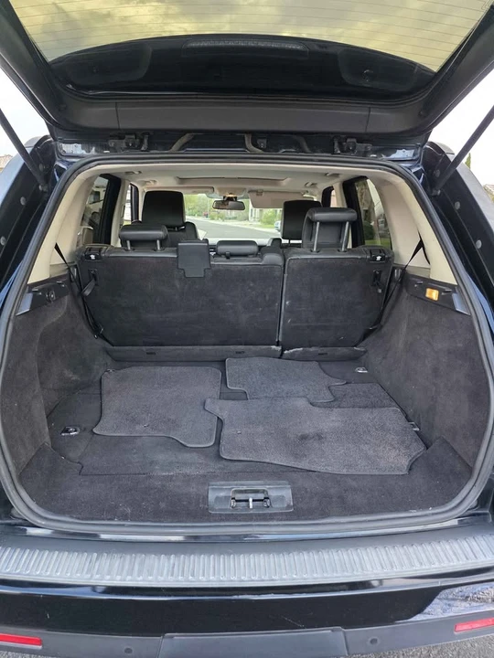 2011 Land Rover Range Rover L322 - Image 2 of 19