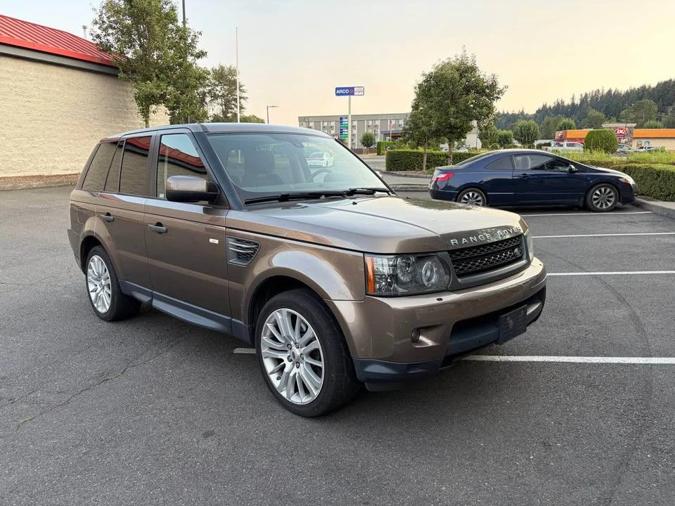 2011 Land Rover Range Rover L322 - Image 3 of 13