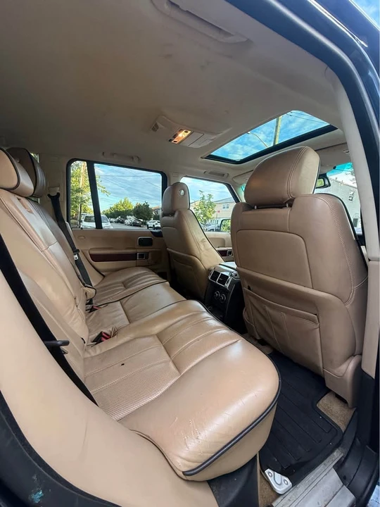 2011 Land Rover Range Rover L322 - Image 9 of 15