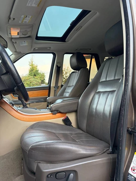 2011 Land Rover Range Rover L322 - Image 10 of 13