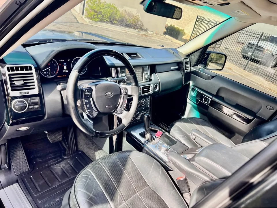 2011 Land Rover Range Rover L322 - Image 6 of 15