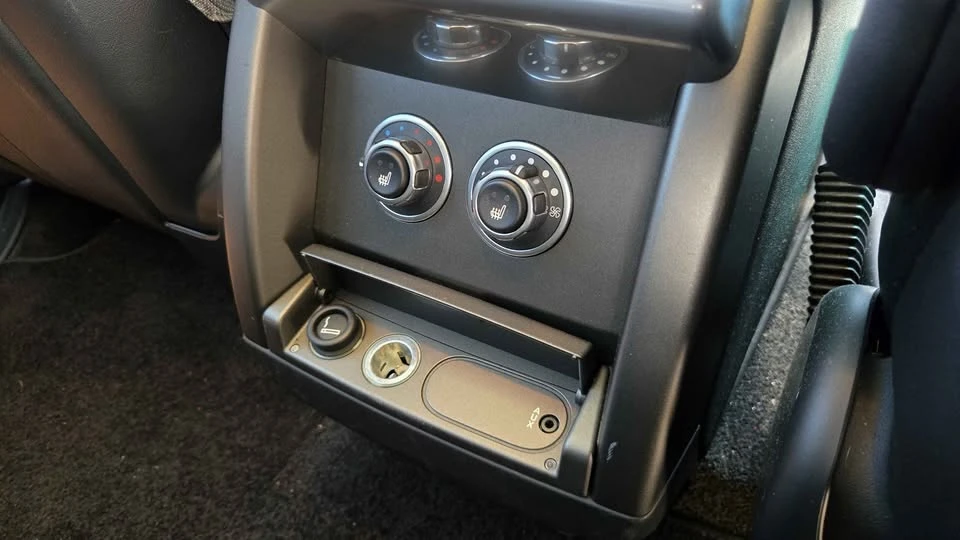 2011 Land Rover Range Rover L322 - Image 13 of 20