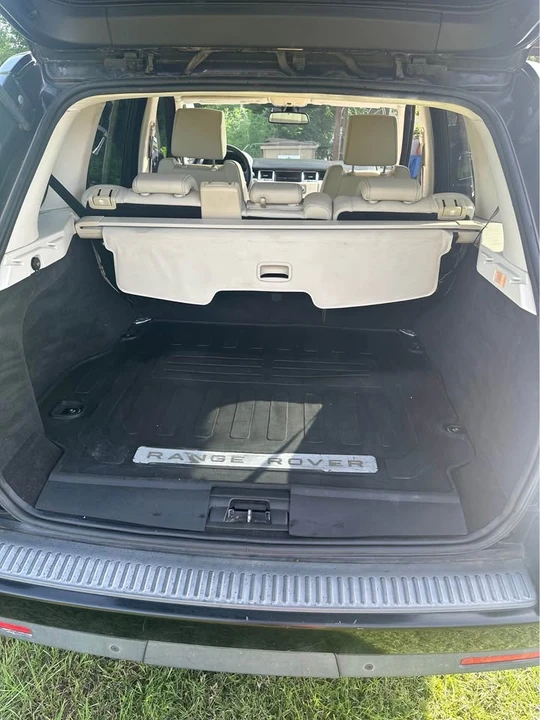 2011 Land Rover Range Rover L322 - Image 9 of 11