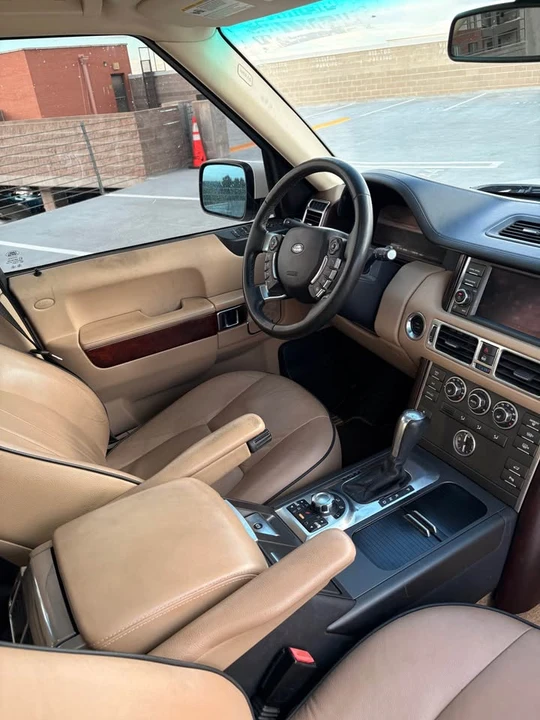 2011 Land Rover Range Rover L322 - Image 5 of 8