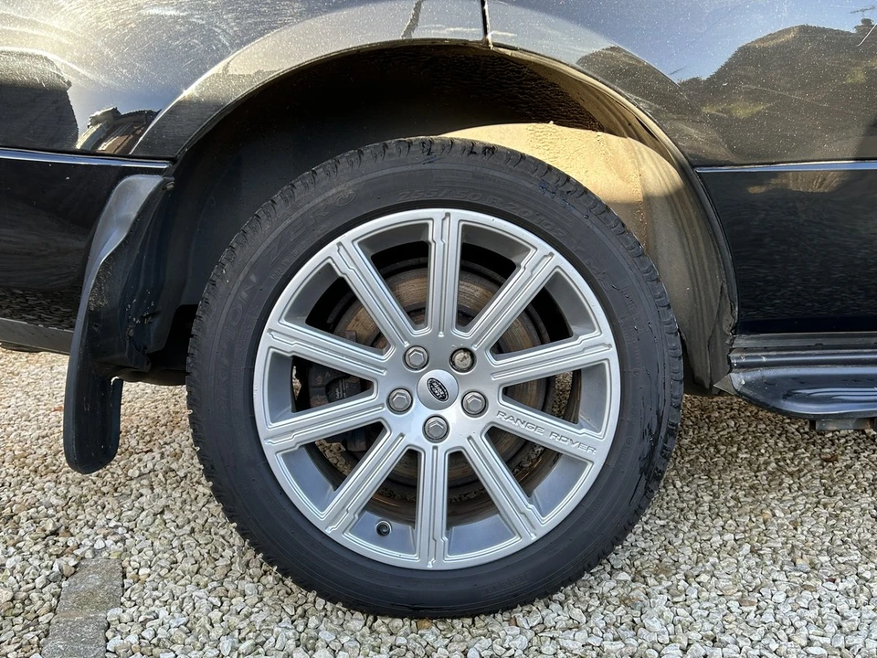 2011 Land Rover Range Rover L322 - Image 27 of 30