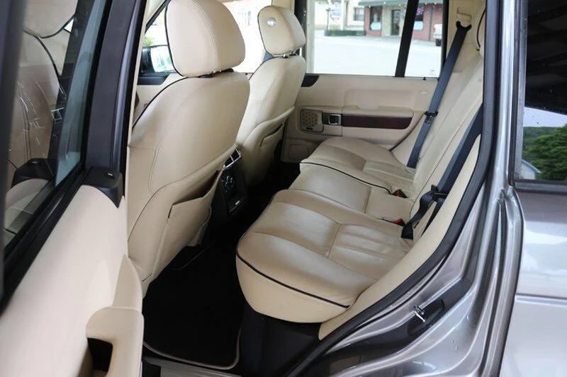 2011 Land Rover Range Rover L322 - Image 15 of 20