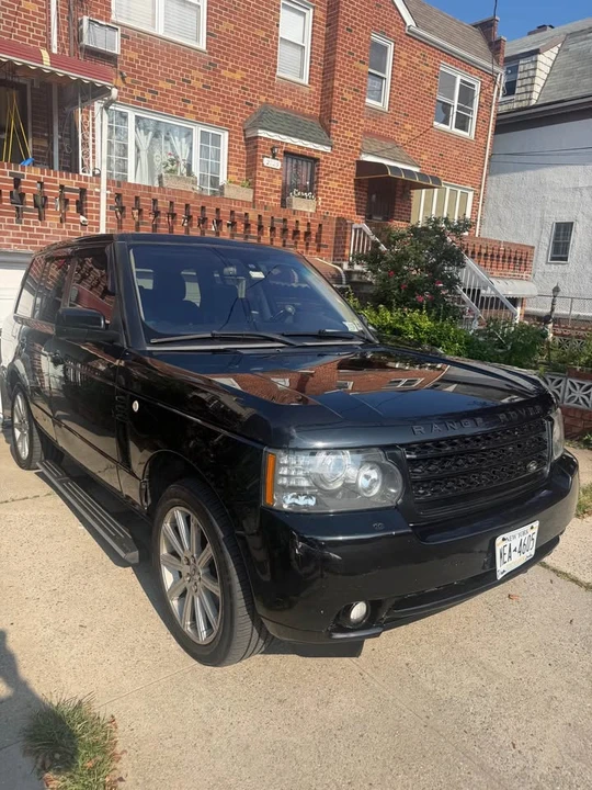 2011 Land Rover Range Rover L322 - Image 3 of 12