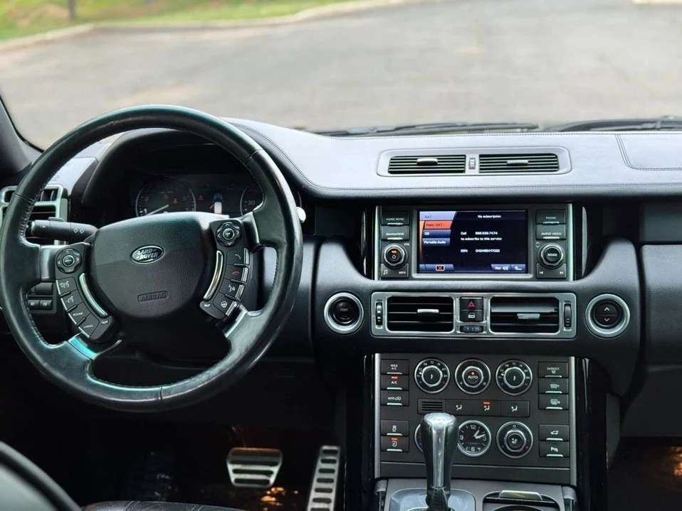 2011 Land Rover Range Rover L322 - Image 9 of 20