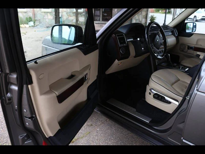 2011 Land Rover Range Rover L322 - Image 12 of 20