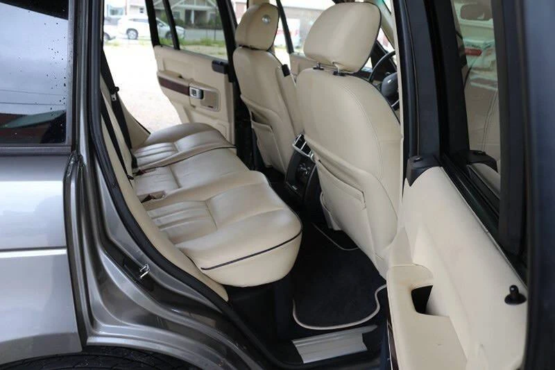 2011 Land Rover Range Rover L322 - Image 19 of 20