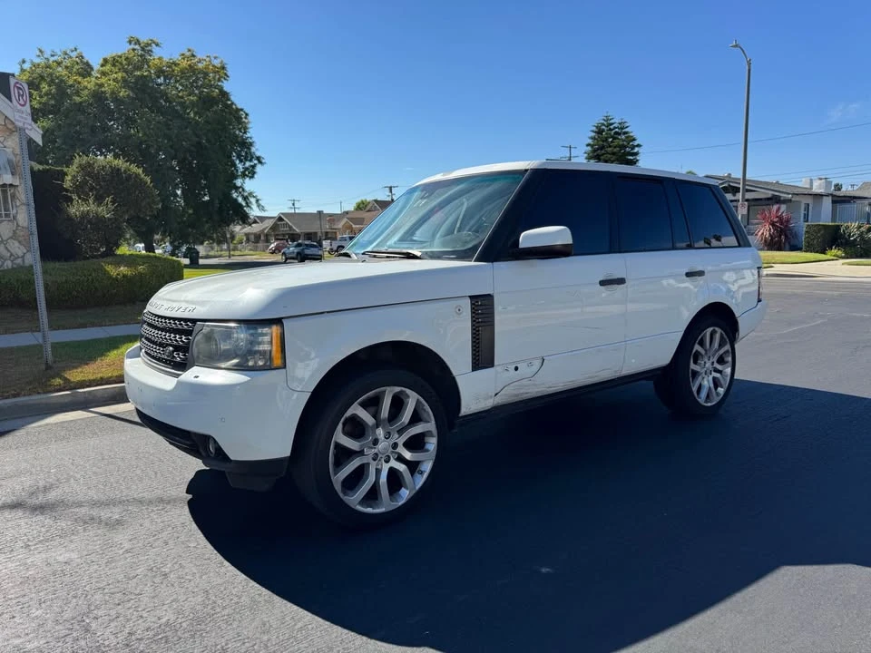 2011 Land Rover Range Rover L322 - Image 3 of 11