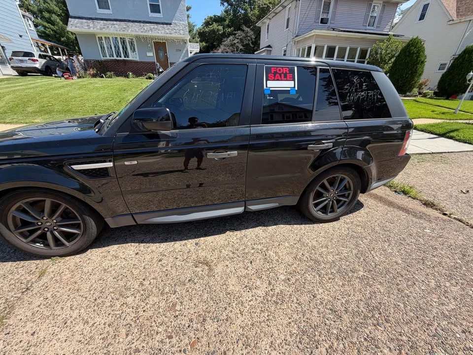 2011 Land Rover Range Rover L322 - Image 2 of 6