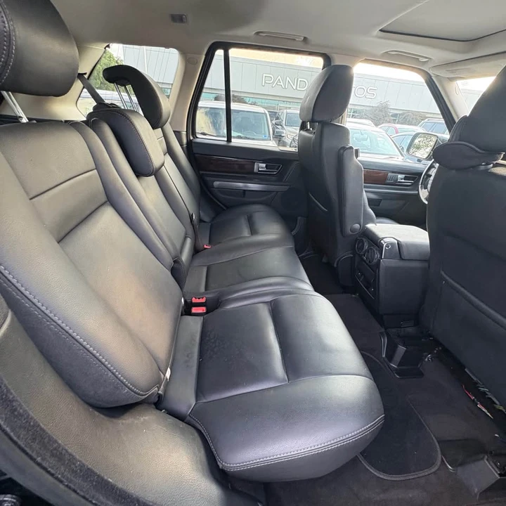 2011 Land Rover Range Rover L322 - Image 5 of 13
