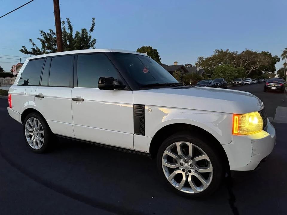 2011 Land Rover Range Rover L322 - Image 4 of 8