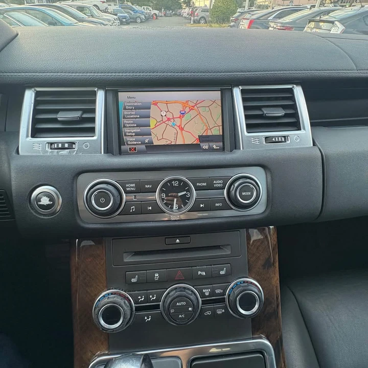 2011 Land Rover Range Rover L322 - Image 3 of 13