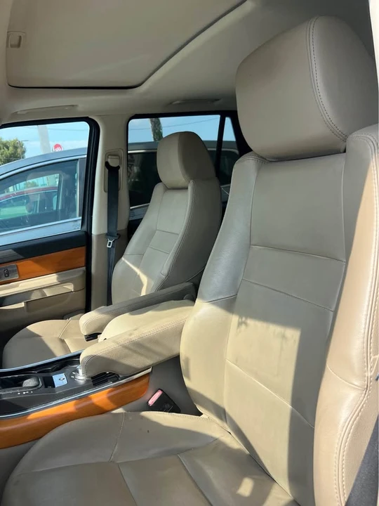 2011 Land Rover Range Rover L322 - Image 9 of 11