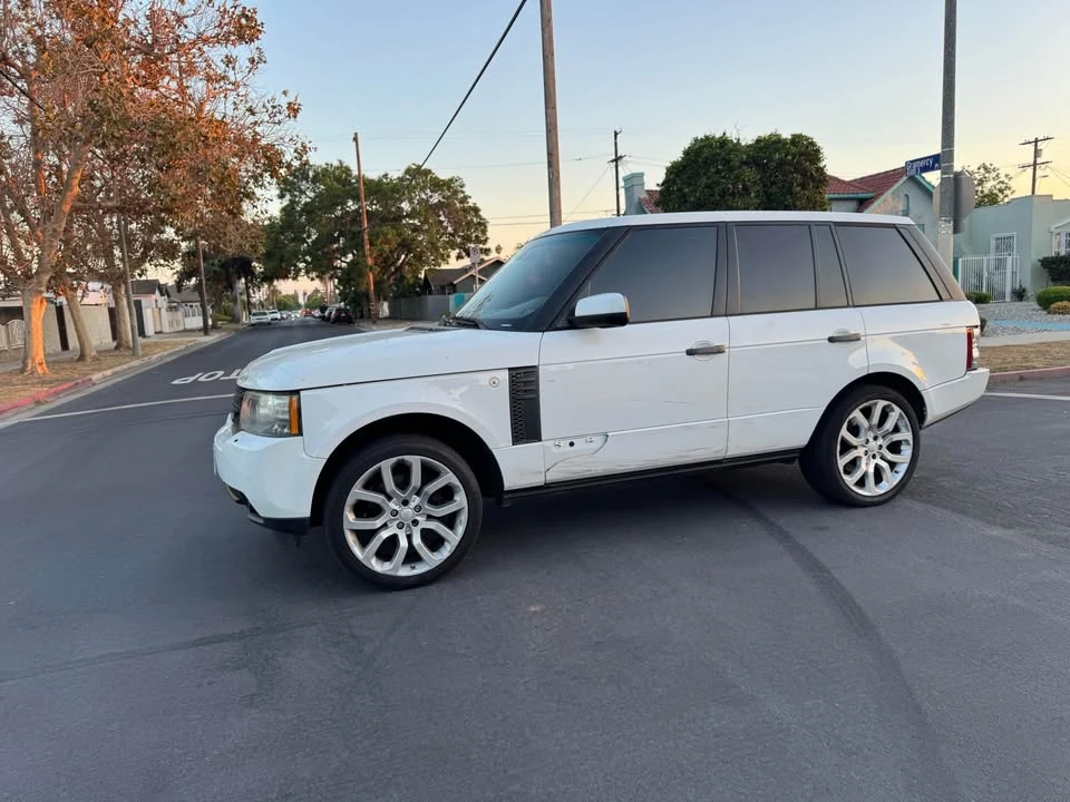 2011 Land Rover Range Rover L322 - Image 3 of 8