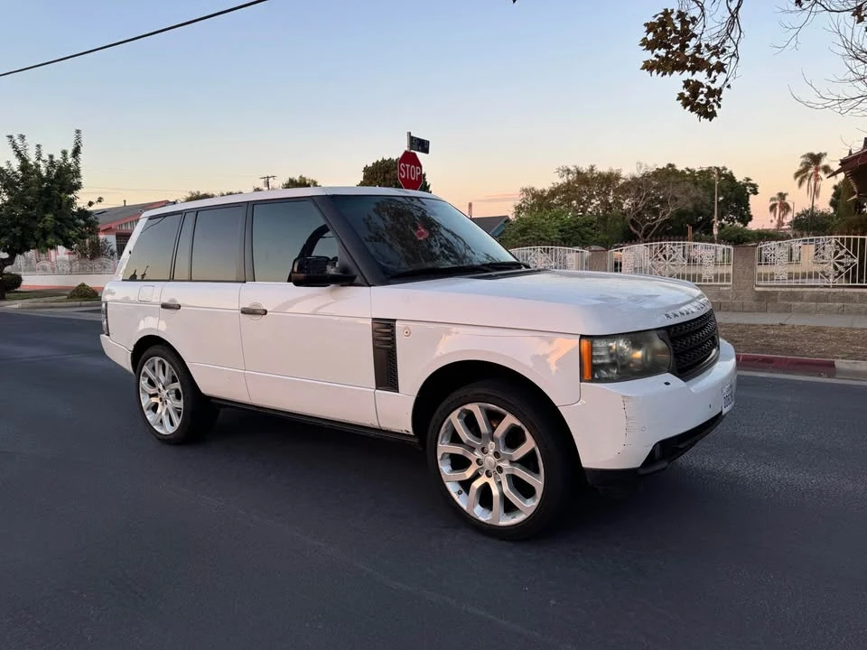 2011 Land Rover Range Rover L322 - Image 4 of 8