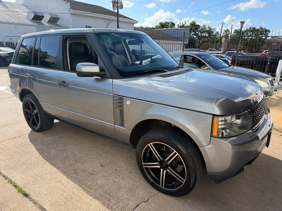 2011 Land Rover Range Rover L322 - Image 6 of 17