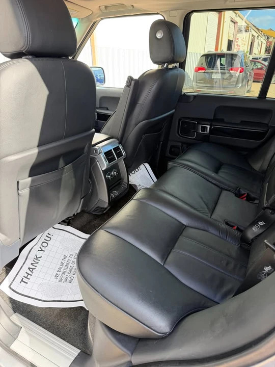 2011 Land Rover Range Rover L322 - Image 12 of 17