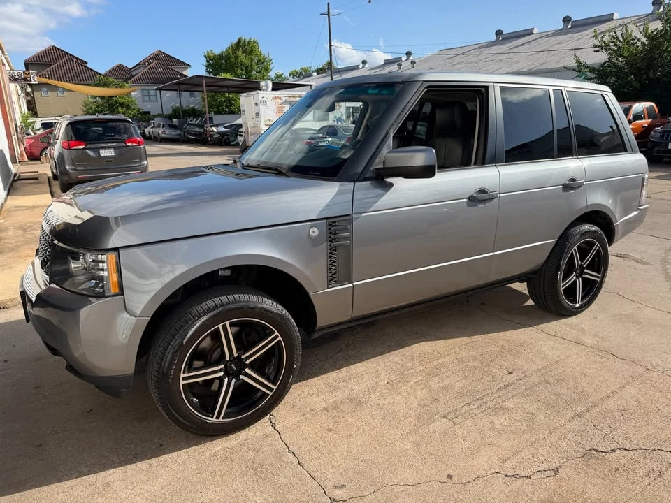 2011 Land Rover Range Rover L322 - Image 3 of 17