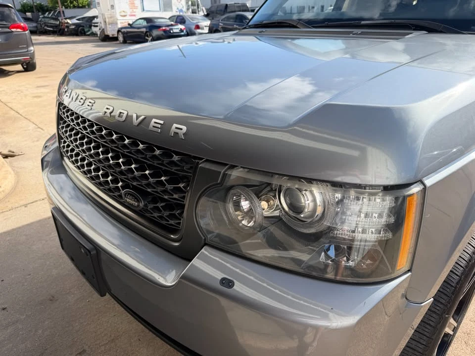 2011 Land Rover Range Rover L322 - Image 2 of 17