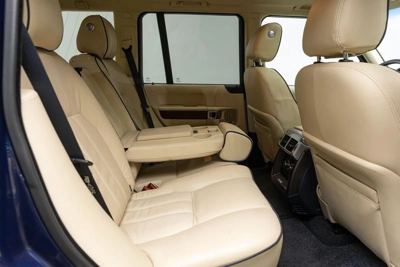 2011 Land Rover Range Rover L322 - Image 16 of 20
