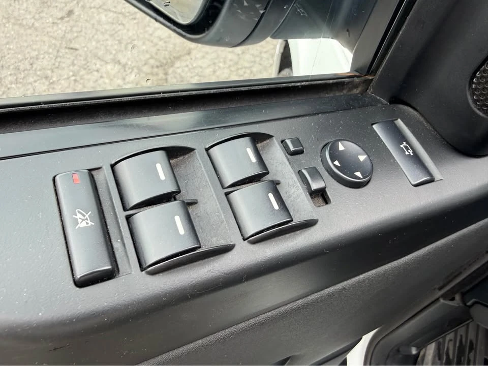 2011 Land Rover Range Rover L322 - Image 12 of 20