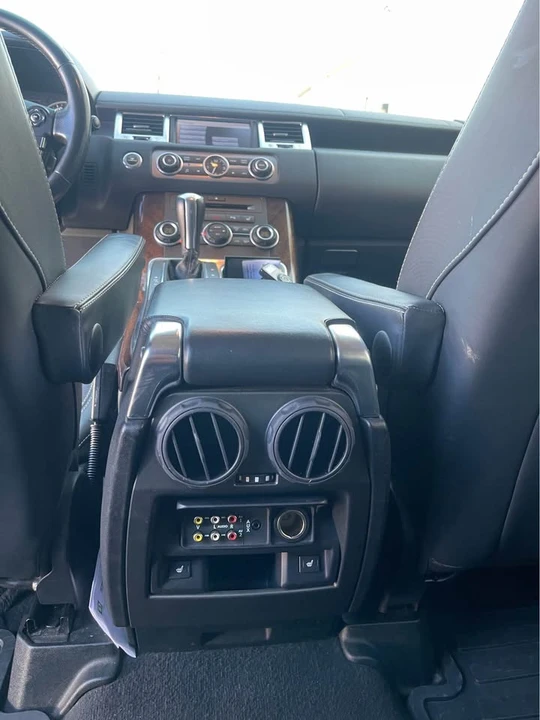 2011 Land Rover Range Rover L322 - Image 11 of 14