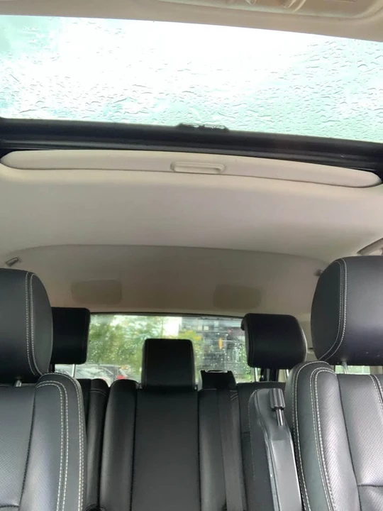 2011 Land Rover Range Rover L322 - Image 11 of 18